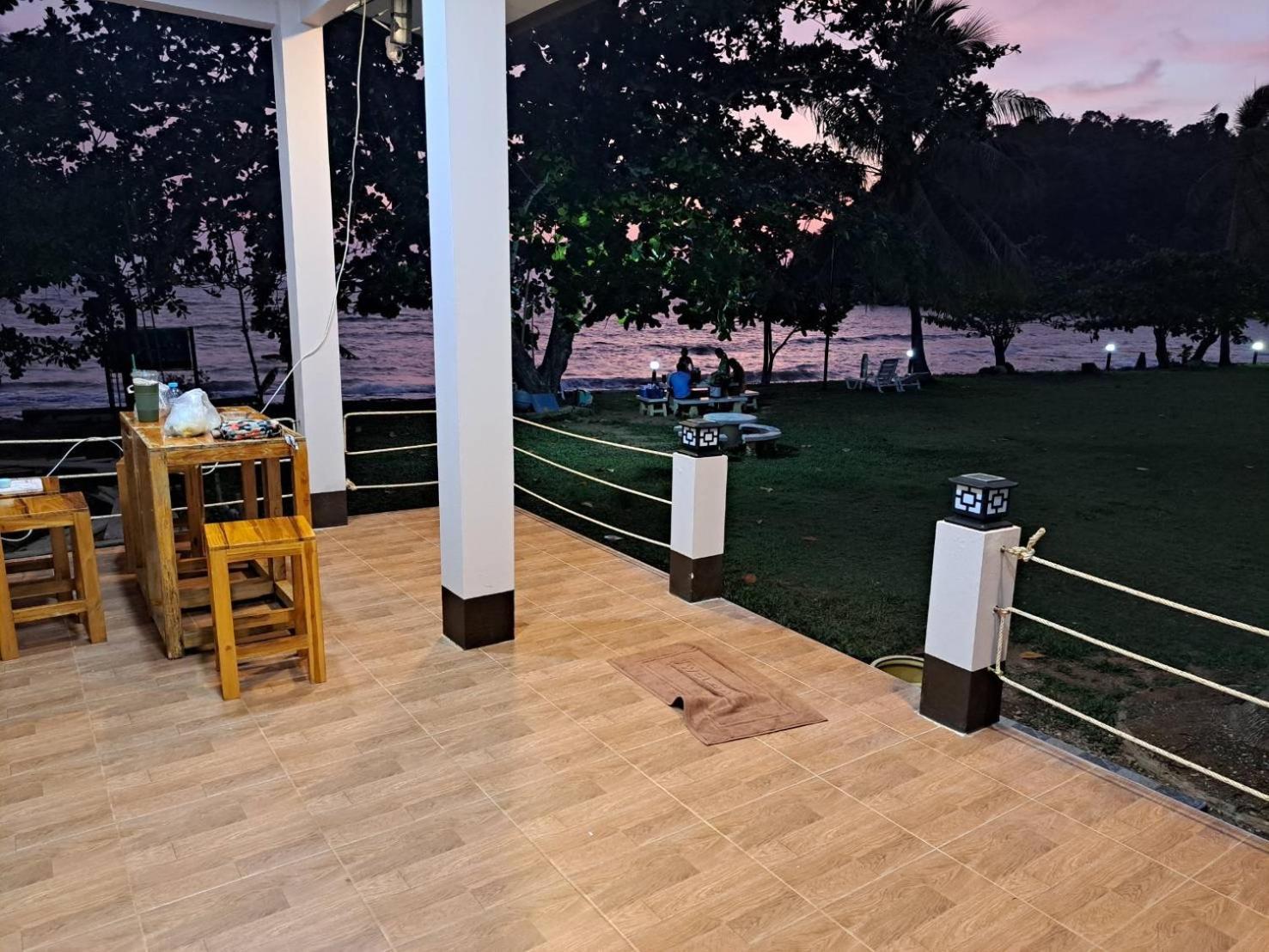 Lomtalay Resort Trat Laem Ngop Ngoại thất bức ảnh