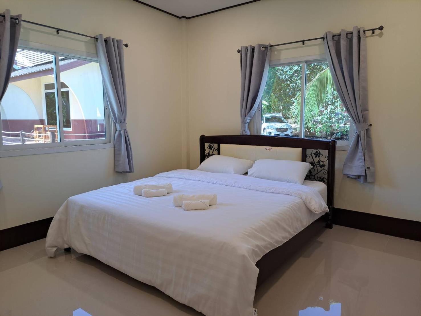 Lomtalay Resort Trat Laem Ngop Ngoại thất bức ảnh
