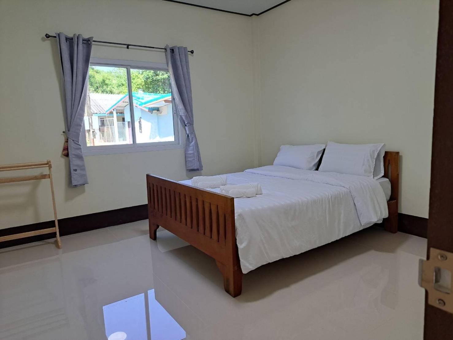 Lomtalay Resort Trat Laem Ngop Ngoại thất bức ảnh