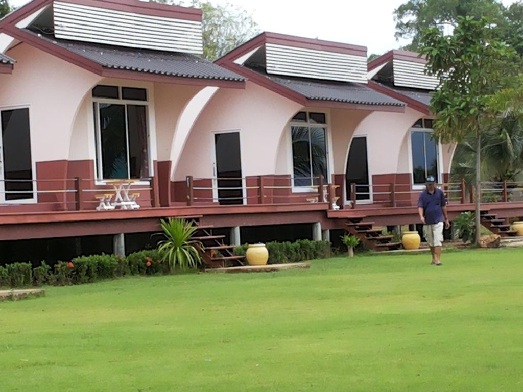 Lomtalay Resort Trat Laem Ngop Ngoại thất bức ảnh