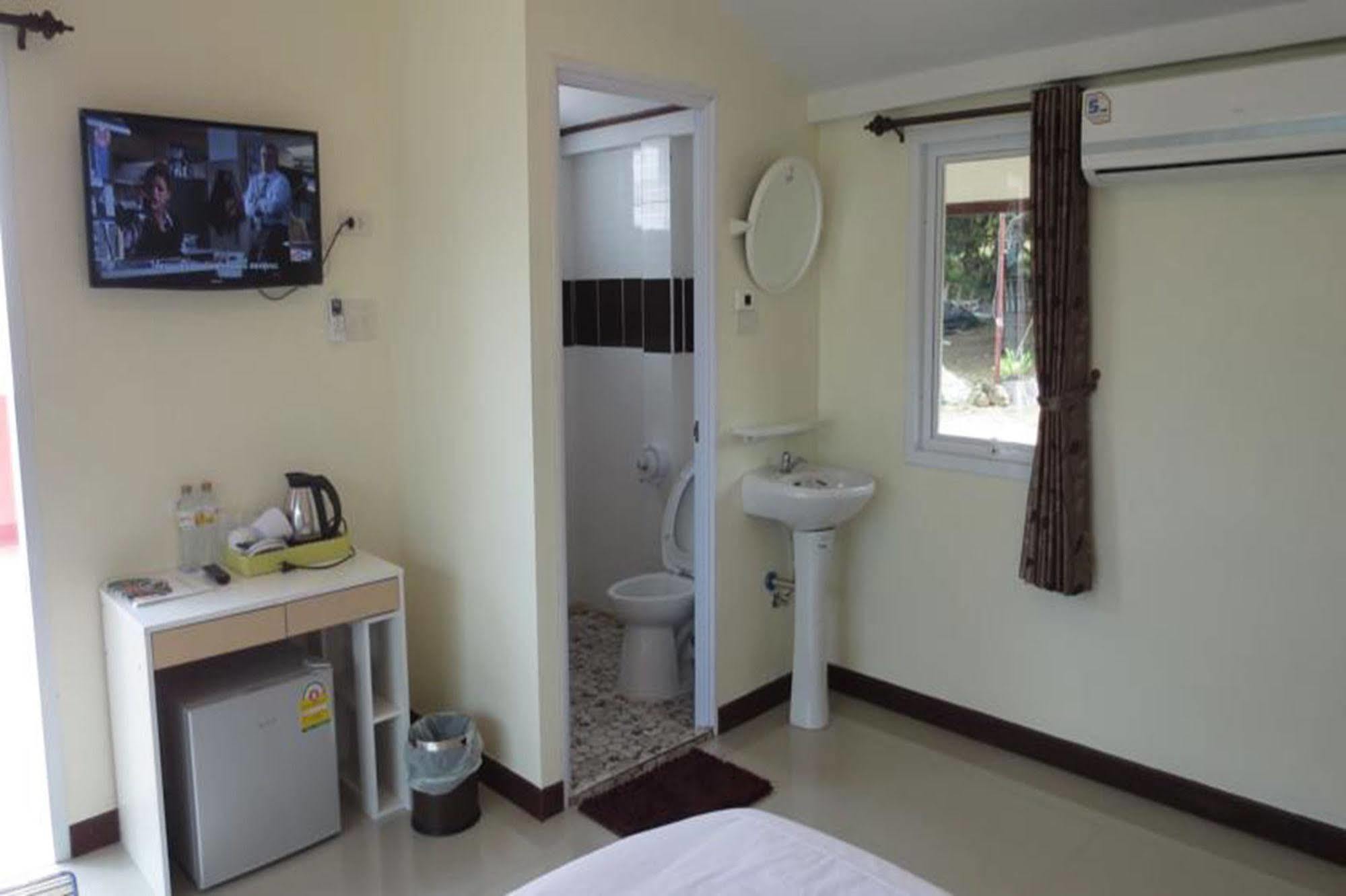 Lomtalay Resort Trat Laem Ngop Ngoại thất bức ảnh