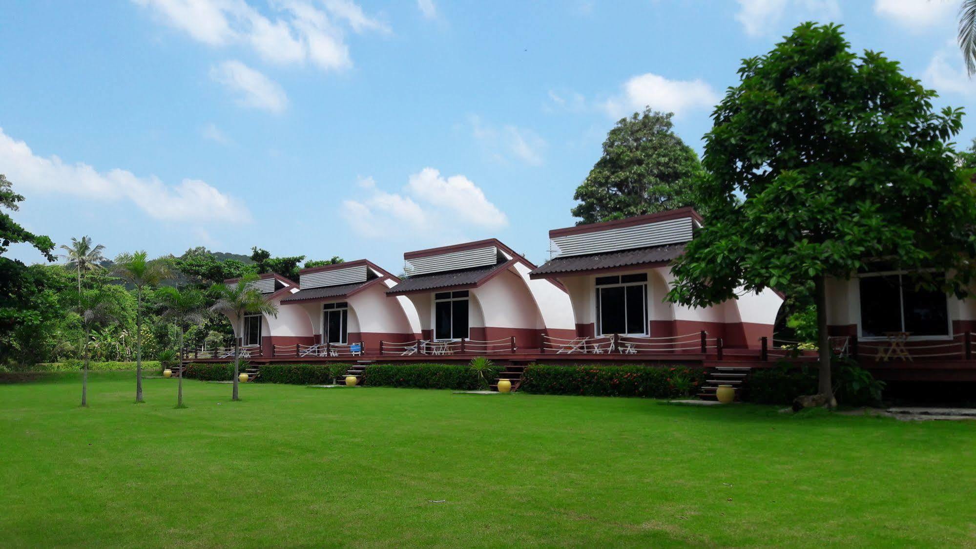 Lomtalay Resort Trat Laem Ngop Ngoại thất bức ảnh
