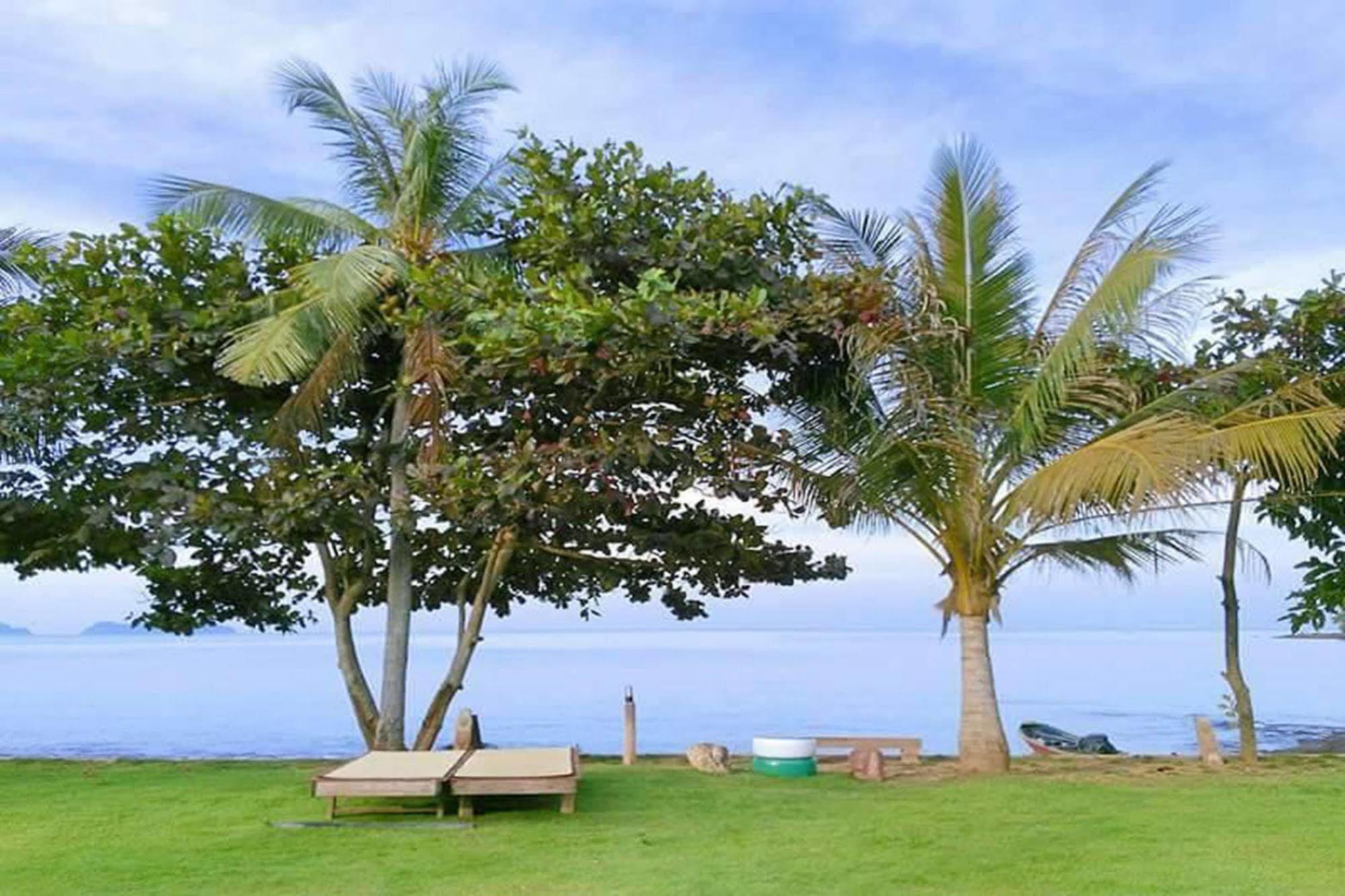 Lomtalay Resort Trat Laem Ngop Ngoại thất bức ảnh