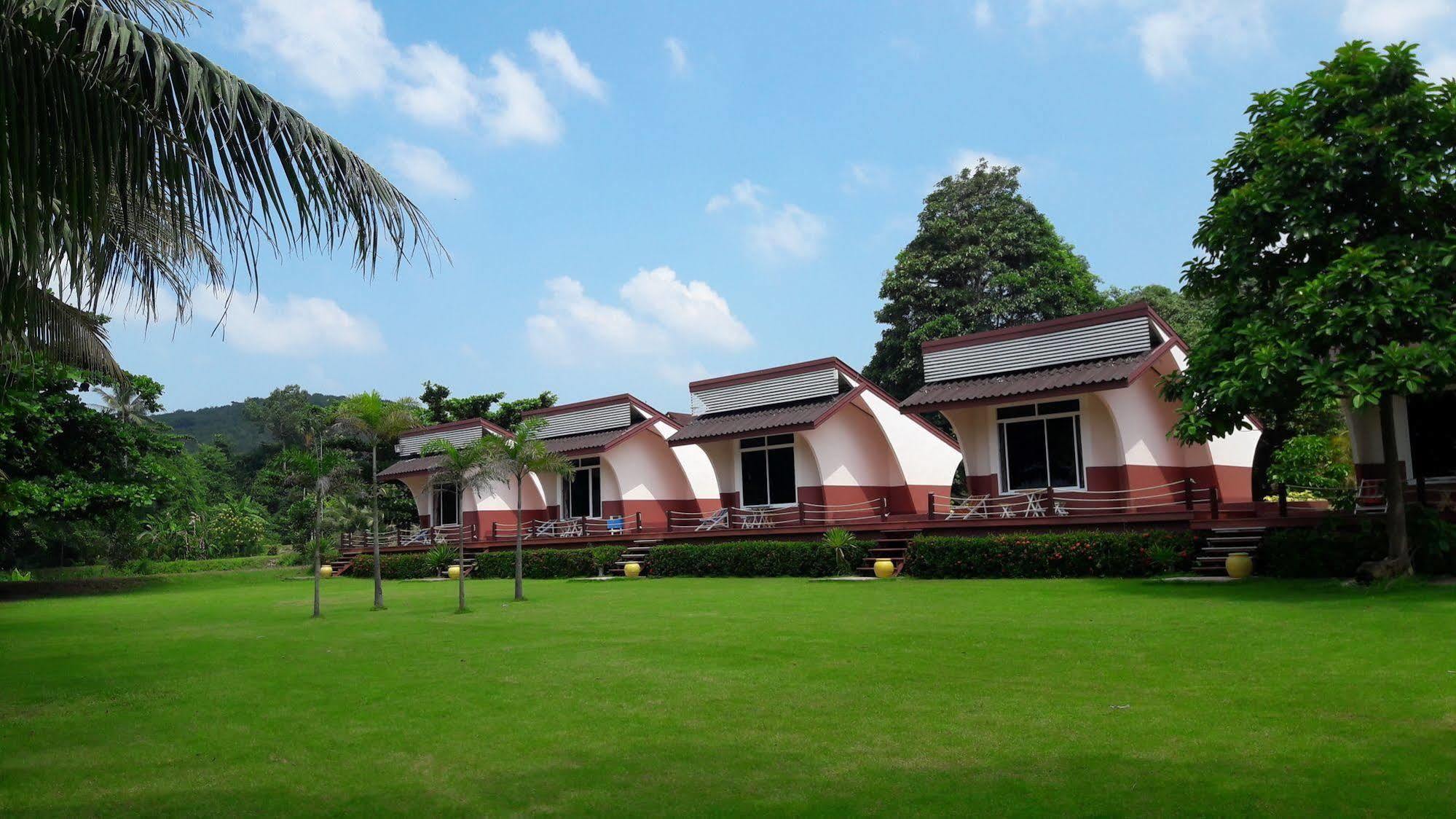 Lomtalay Resort Trat Laem Ngop Ngoại thất bức ảnh
